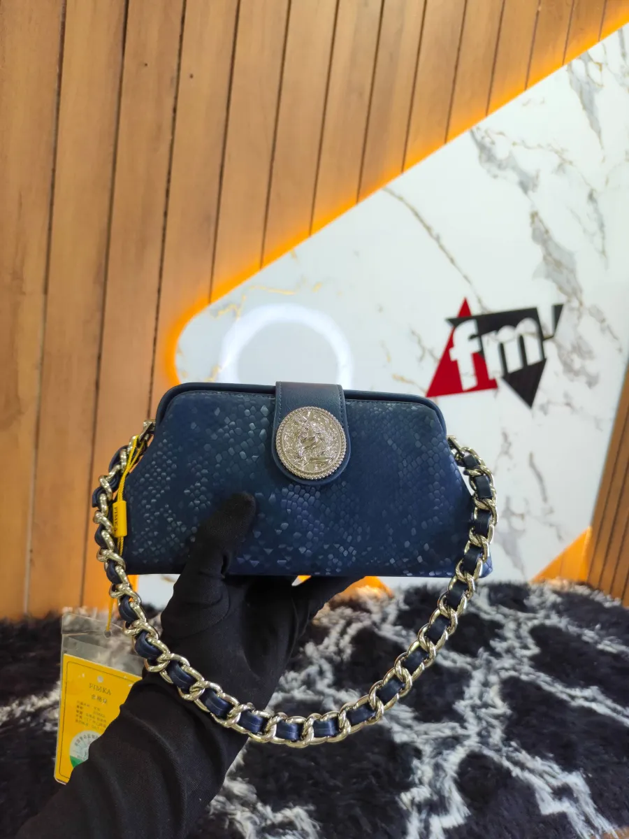 High and luxury handbags 